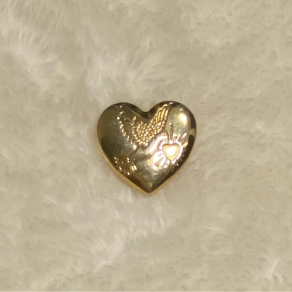 5 Pins for 16$ - Picture 6 of 7